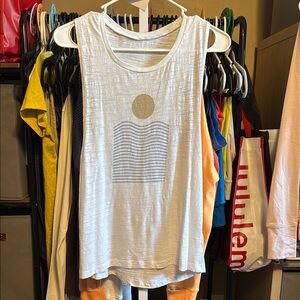 Vuori White Graphic Tank with Gold Sun